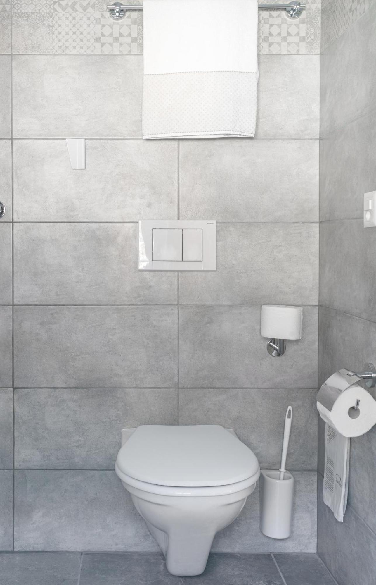 Ca' Del Borgo, Rooms & Suites Poschiavo Bilik gambar