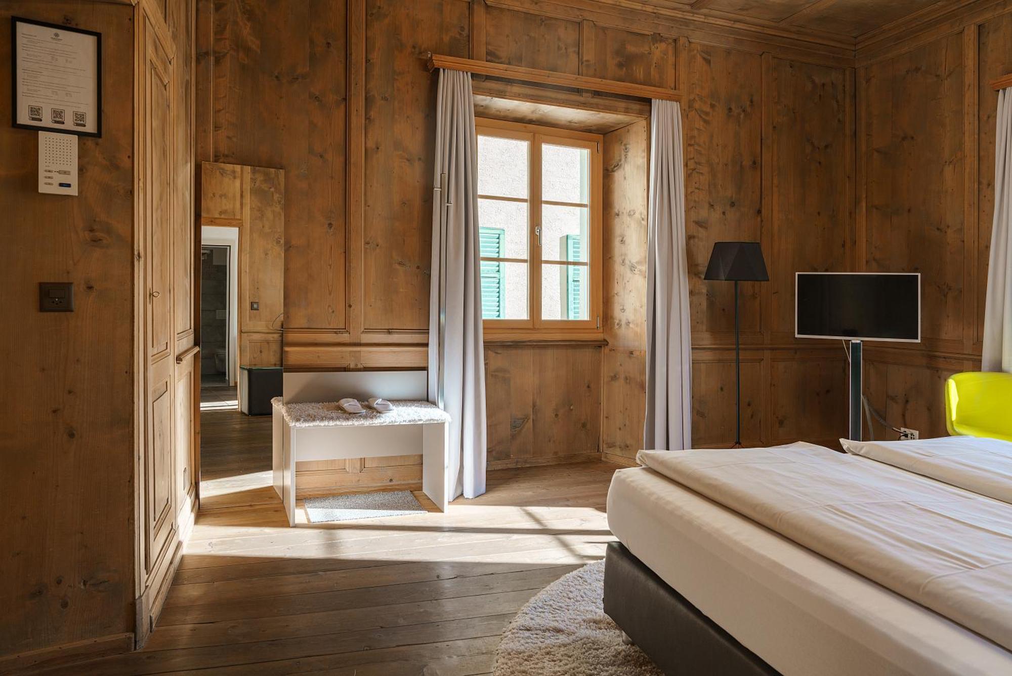 Ca' Del Borgo, Rooms & Suites Poschiavo Luaran gambar