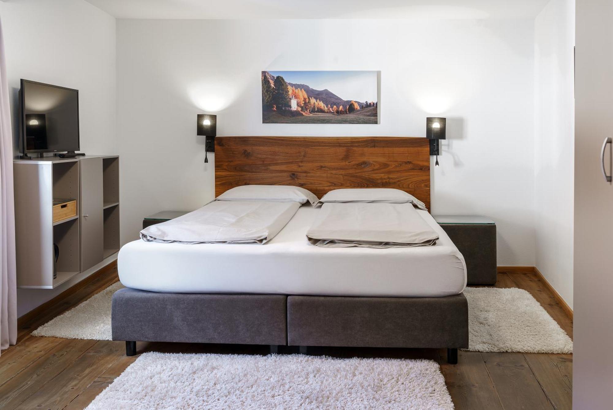 Ca' Del Borgo, Rooms & Suites Poschiavo Luaran gambar