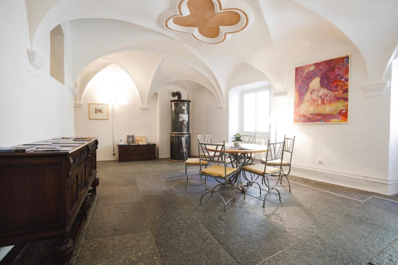 Ca' Del Borgo, Rooms & Suites Poschiavo Luaran gambar